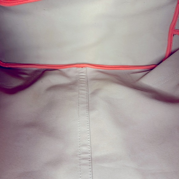 COACH HADLEY striped Coral and cream colored canvas large tote. - Picture 13 of 15